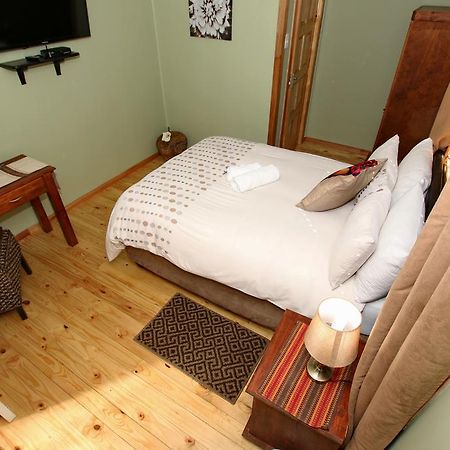 Summer Garden Guest House Бенони Екстериор снимка