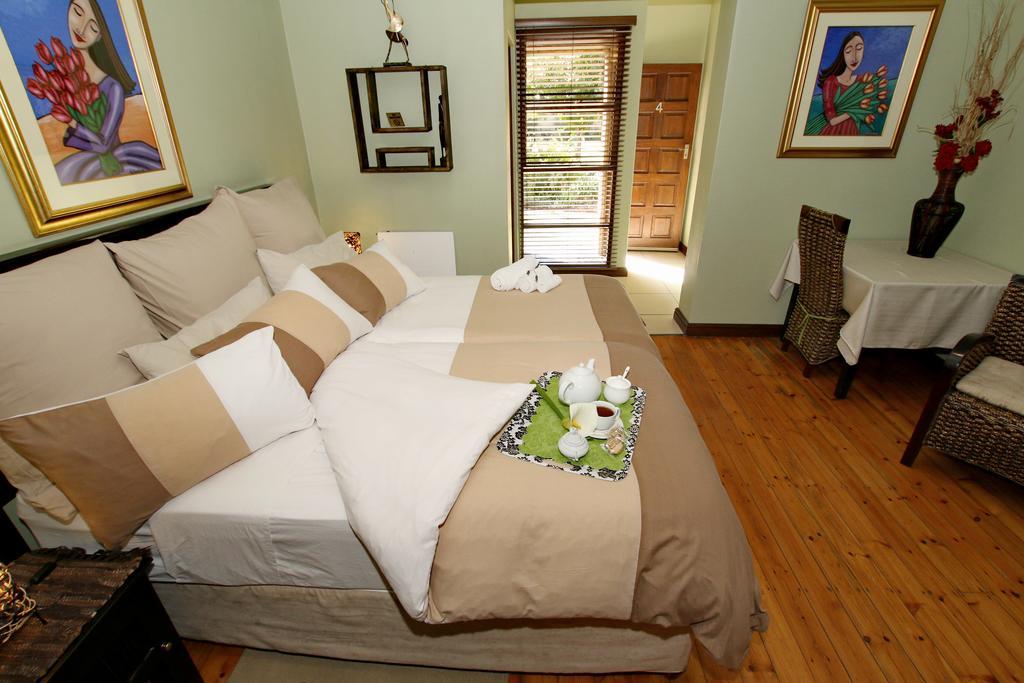 Summer Garden Guest House Бенони Екстериор снимка