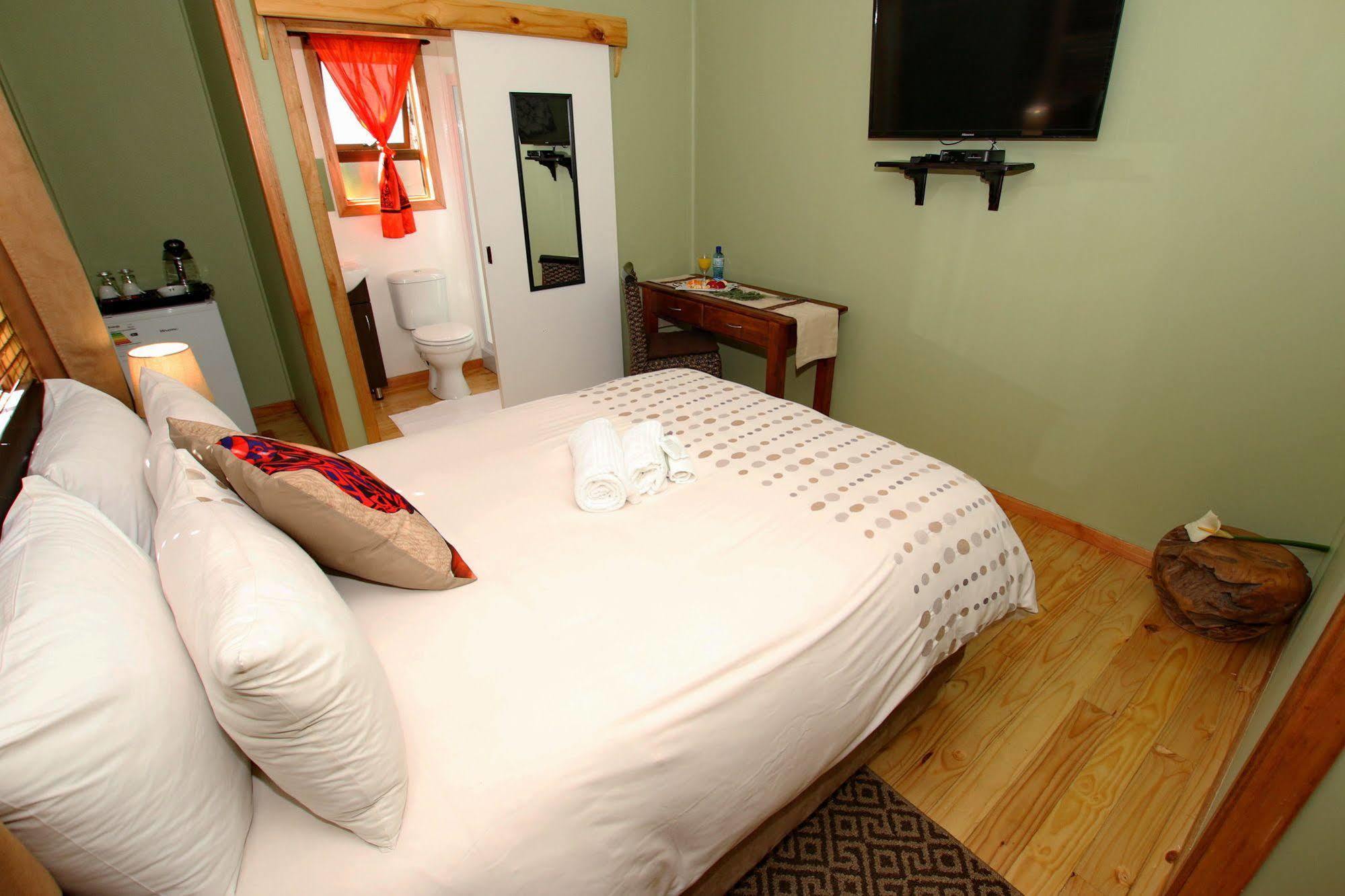 Summer Garden Guest House Бенони Екстериор снимка